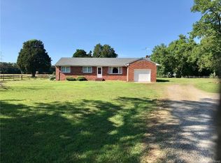 166 Honey Pod Ln, Mathews, VA 23109