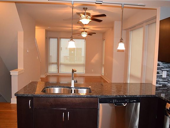 5th image of 7310 Marina Ct #K7310