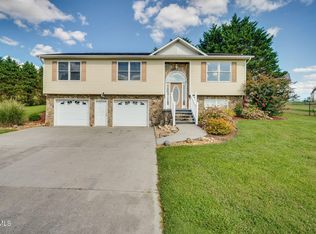 174 E Ridges Dr, Chuckey, TN 37641