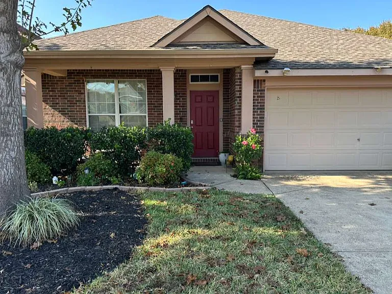 4223 Fall Creek Dr — Photo 43