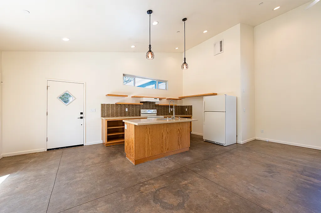 12062 Mead Road - 1 — Photo 2