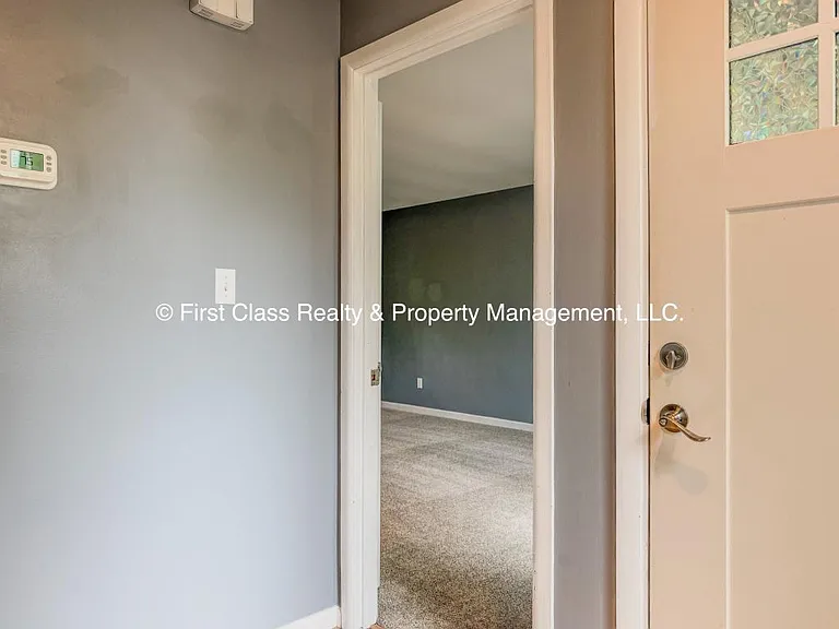 8015 Tiburon Cir — Photo 44