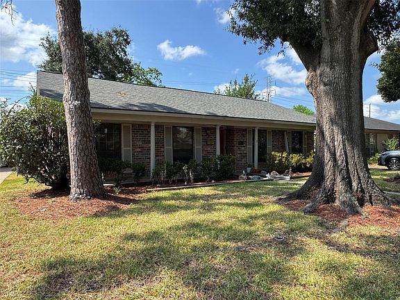 4th image of 8515 Twin Hills Dr