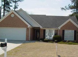 2585 Freemans Walk Dr, Dacula, GA 30019