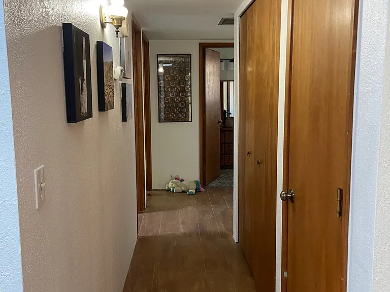 1536 E Allen Rd — Photo 12