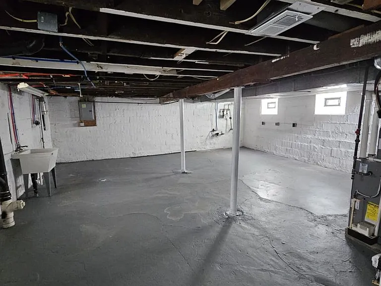 3115 Quay St — Photo 20