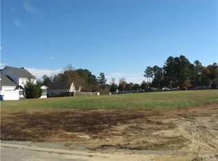 1011 Dixie Dr, Selma, NC 27576