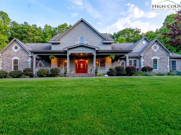 33 Longview Circle, Glade Valley, NC 28627