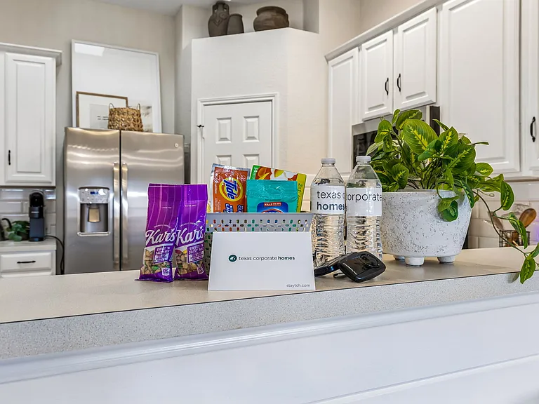 4605 Forest Park Rd — Photo 10