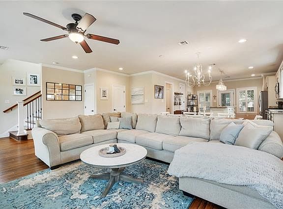 5th image of 156 Middle Park Pl