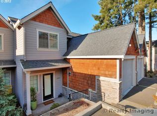 12844 SW Boones Ferry Rd, Lake Oswego, OR 97035