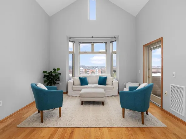 301 Harbour Town Drive #402, Madison, WI 53717