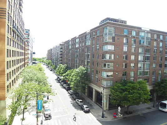 Rented by CCG Real Estate Brokerage | media 11