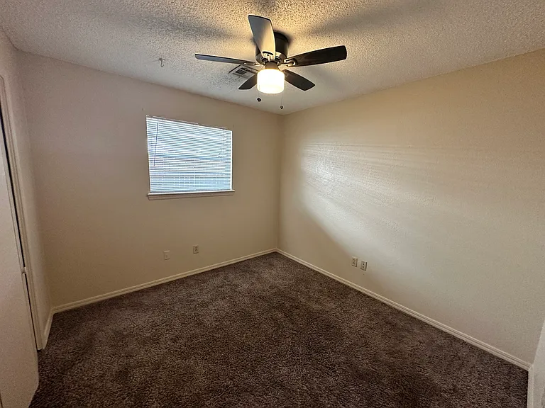 419 Sunrise St — Photo 19