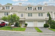 Crystal Hill Dr-1706-001.jpg