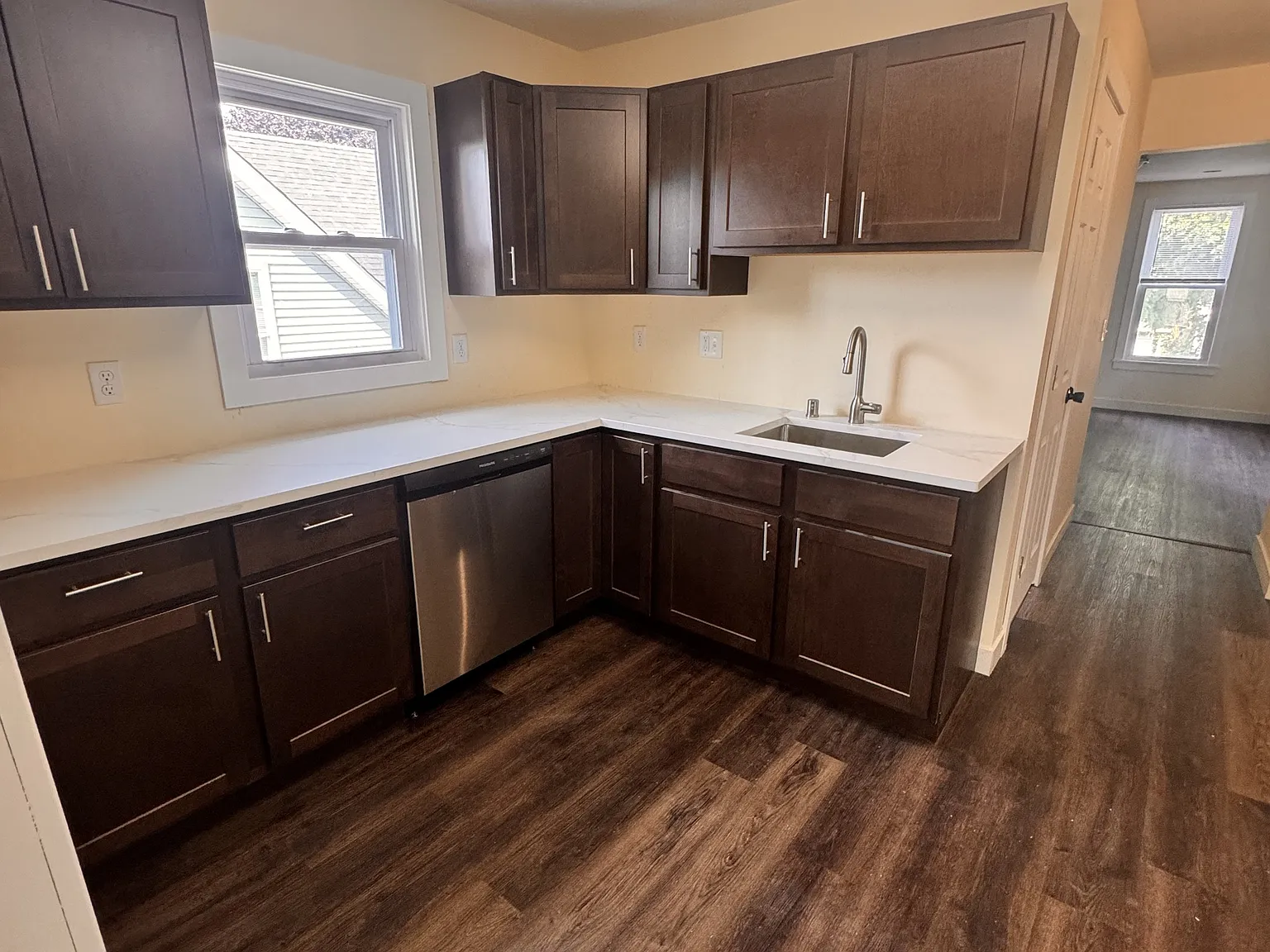 1120 David Street - 2 — Photo 4