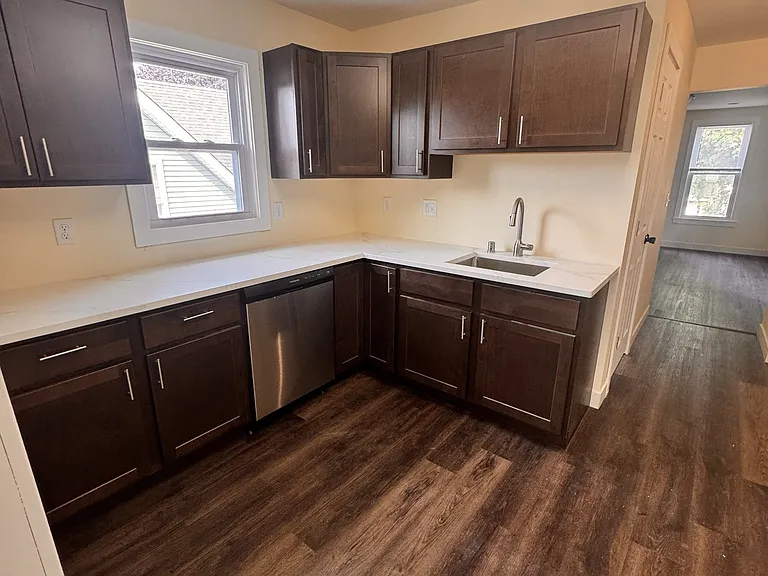 1120 David St #2 — Photo 4