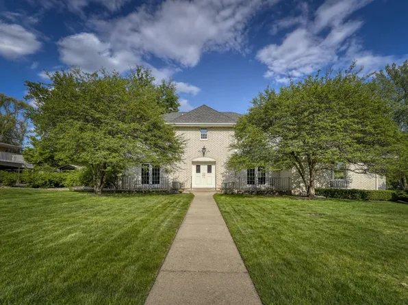 5721 Londonderry Rd, Edina, MN 55436