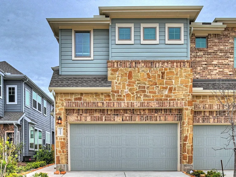 1535 Crystal Stream Dr — Photo 2
