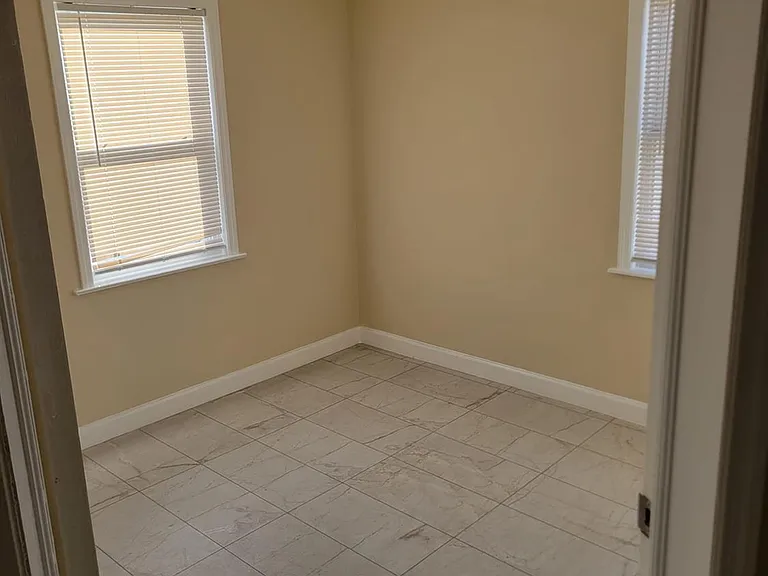 333 Brinton Ave — Photo 8