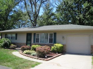 2336 Mason Dr, Temperance, MI 48182