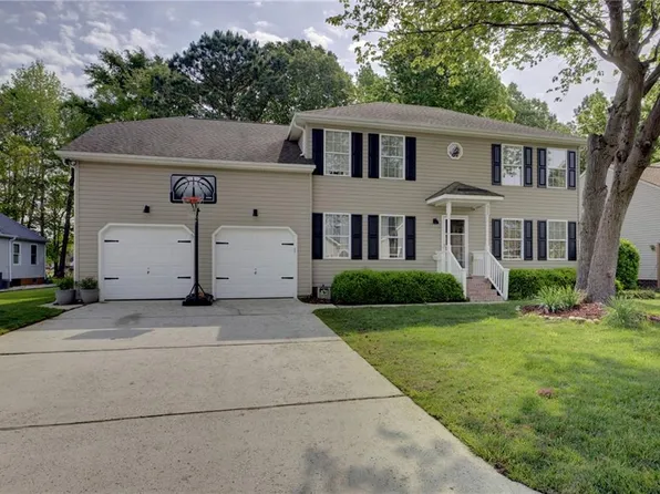 627 Aguila Dr, Chesapeake, VA 23322