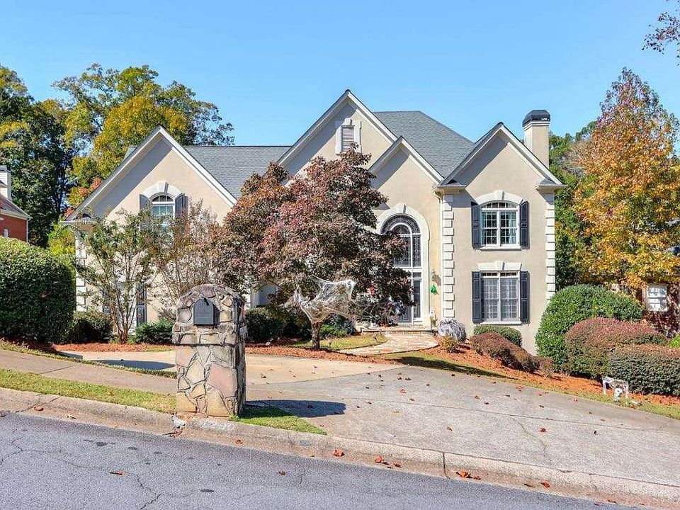 2nd image of 1290 Waterford Green Trl