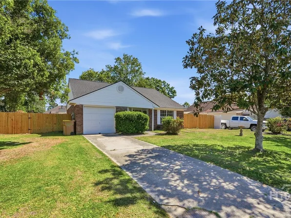 887 Piercefield Drive, Richmond Hill, GA 31324