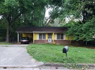 3570 Meadowridge Dr SW, Atlanta, GA 30331