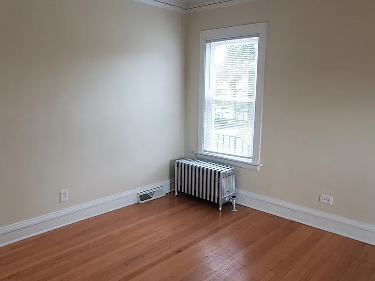 7135 W Irving Park Rd — Photo 5