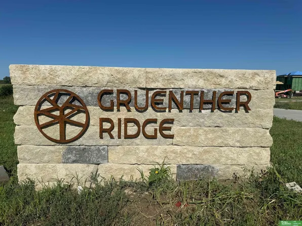 131 Driveway, Gretna, NE 68028