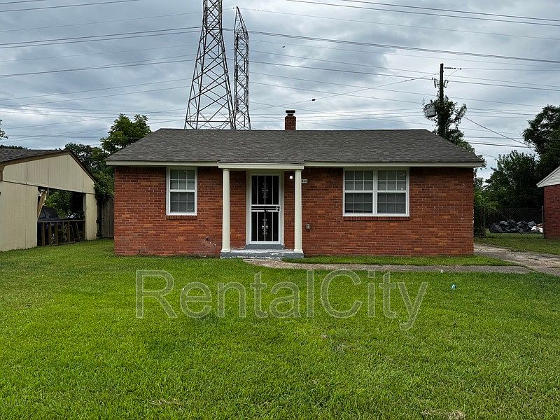 1st image of 2926 Southwall St