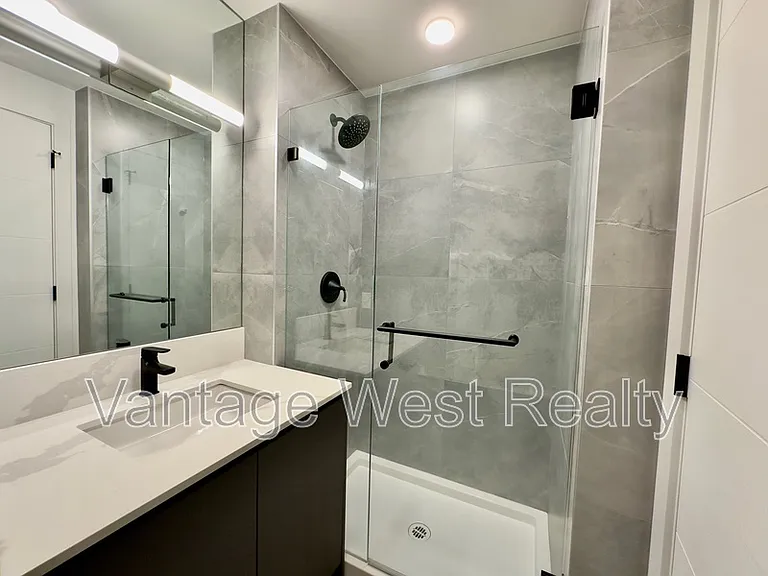 720 Klo Rd #521 — Photo 8