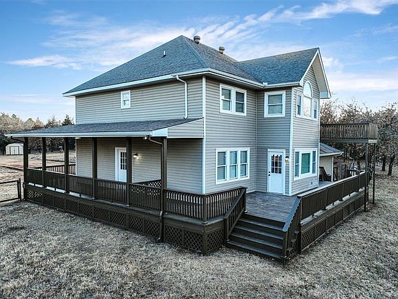 5th image of 10751 Shady Oaks Ln