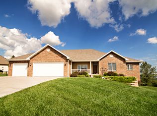3716 Hawthorne Woods Cir #C, Manhattan, KS 66503