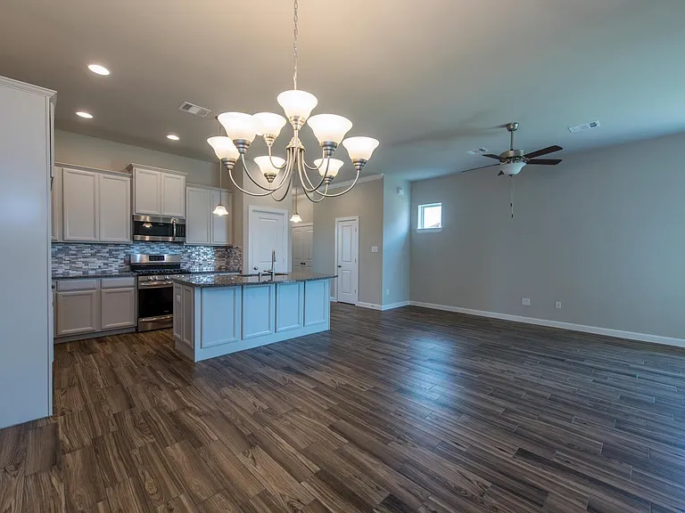 6011 Dark Kite Trl — Photo 10