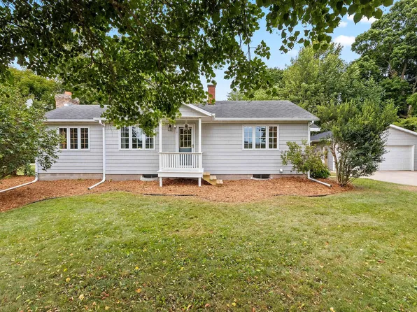 3818 Airport Rd, Oconto, WI 54153