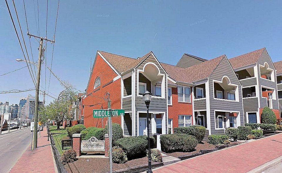 1st image of 610 President Ronald Reagan Way