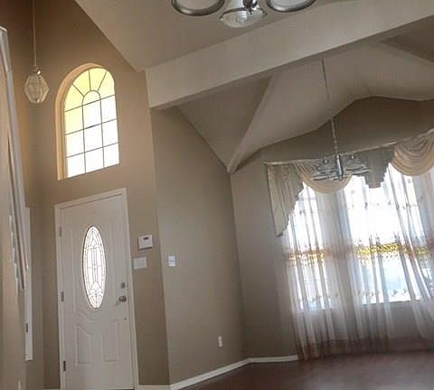 2nd image of 3908 Tierra Aurora Dr