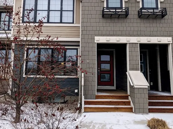91 Marine Dr SE, Calgary, AB T3M 1V9