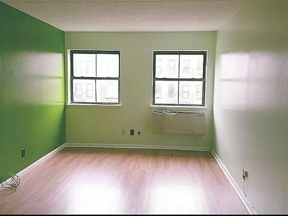 3rd image of 47-35 41st St #404
