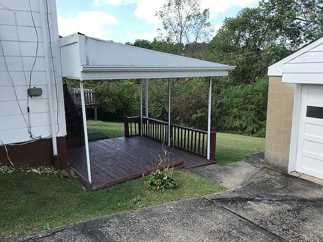 2 bed, 1.5 bath, 960 sqft, $1,150 — Photo 2