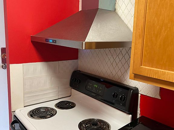 4th image of 2659 Queen City Ave APT 5