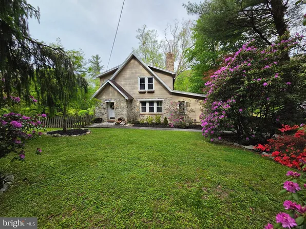 120 Yates St, Mount Holly Springs, PA 17065