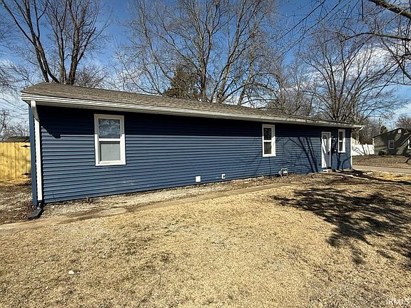 2nd image of 1612 Shelby Ave