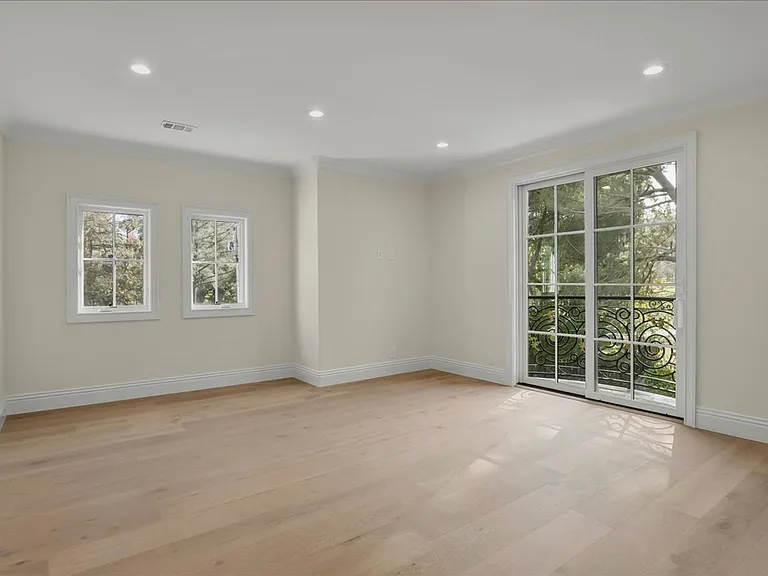 18911 Decatur Rd — Photo 37