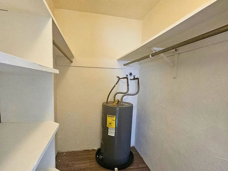 515 Silver Beach Ave #14 — Photo 8