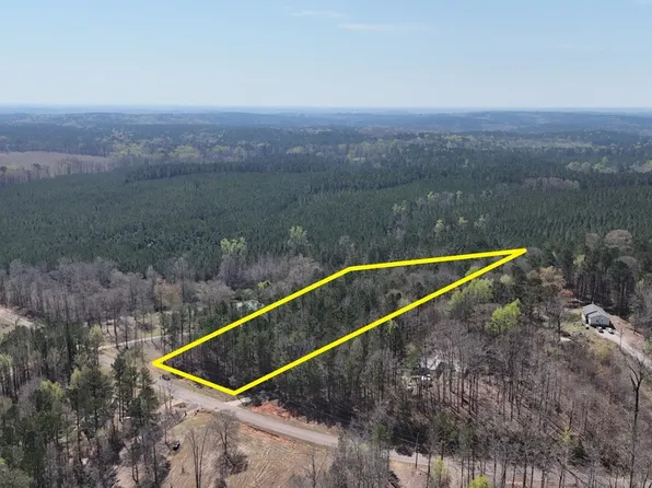 637 Minardi Dr, Hogansville, GA 30230