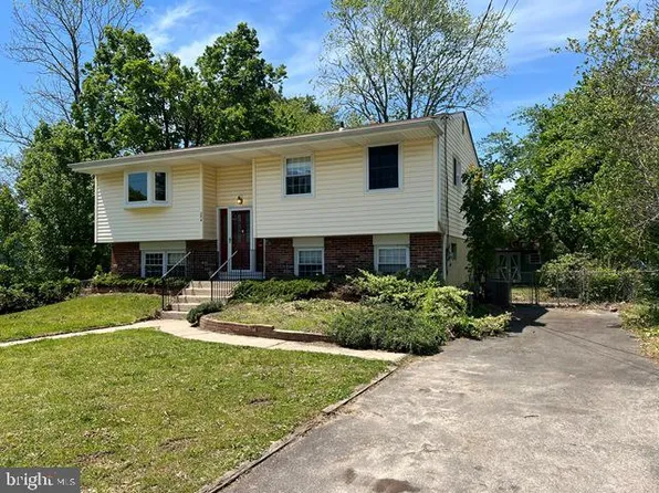 304 Blackfoot Trl, Browns Mills, NJ 08015