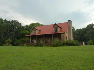 514 Damron Rd, Estill Springs, TN 37330